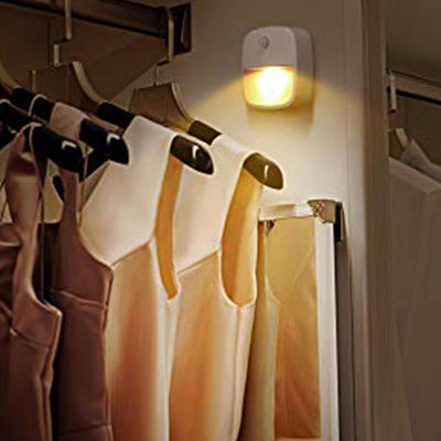 0.5W Stair Magnet Motion Sensor Wall Light Indoor Cordless Battery Powered