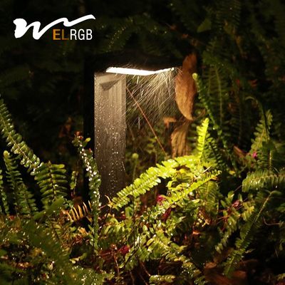 IPX4 Solar Pathway Lights Outdoor 2800K-3200K Solar Powered Bollards