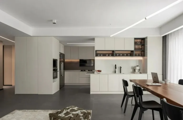 Lighting Design in a 192㎡ Minimalist Mansion Apartment